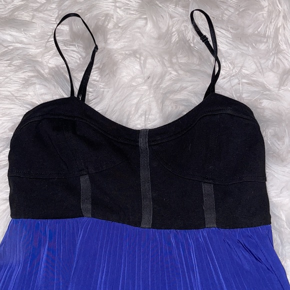 Y2K Akira Blue/Black Plisse Dress - Picture 2 of 4